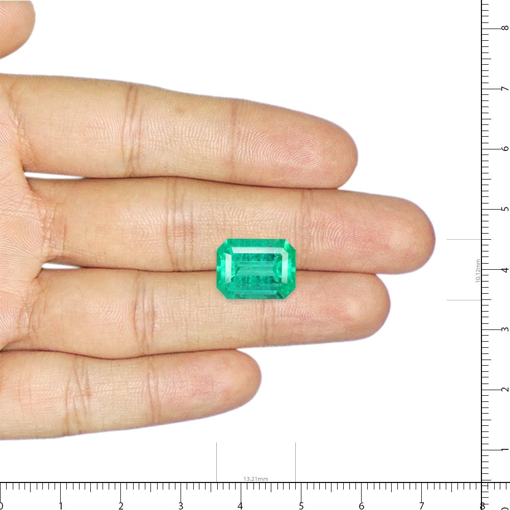 Emerald Colombia - 6.73 Carat
