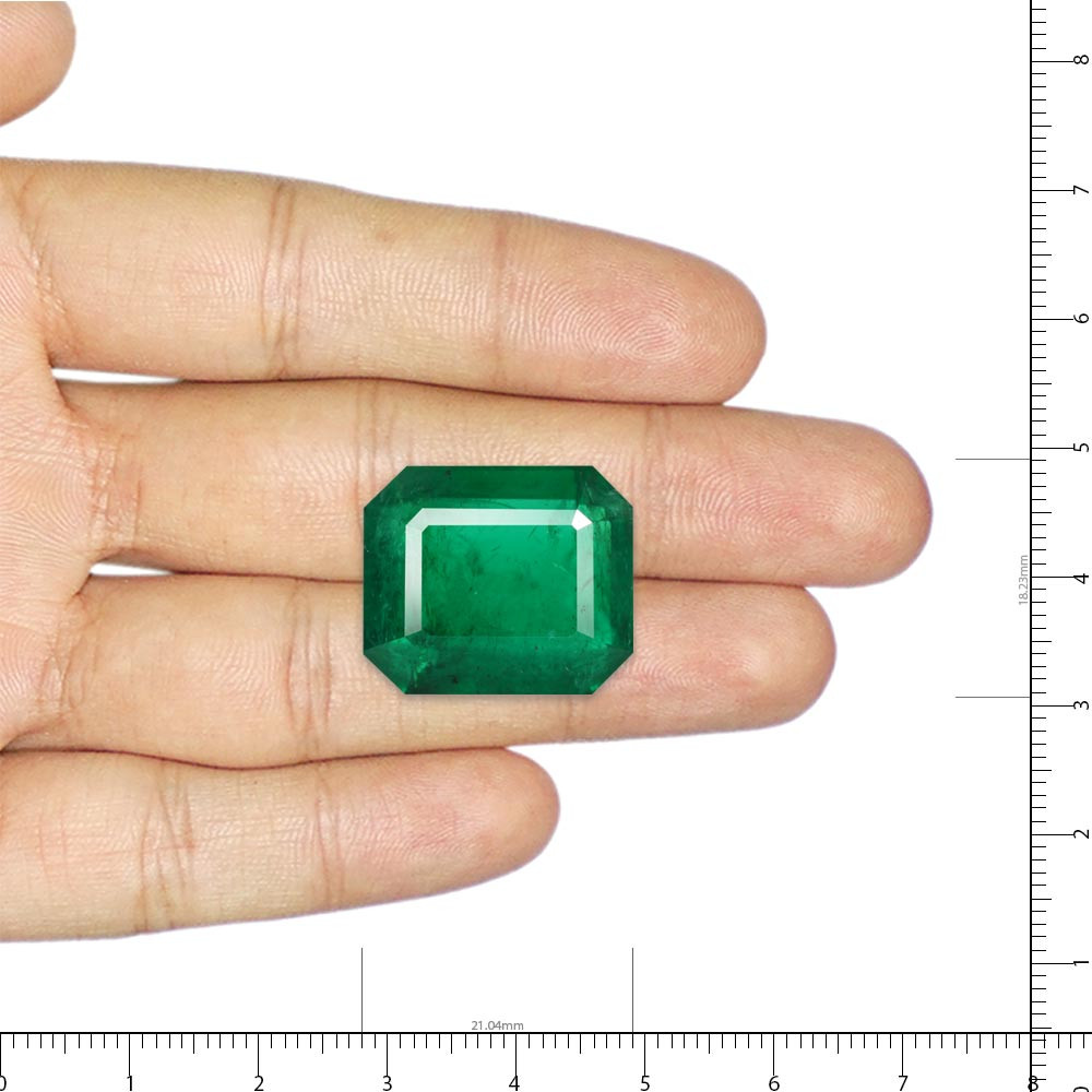 Emerald (Panna) - 29.76 Carat