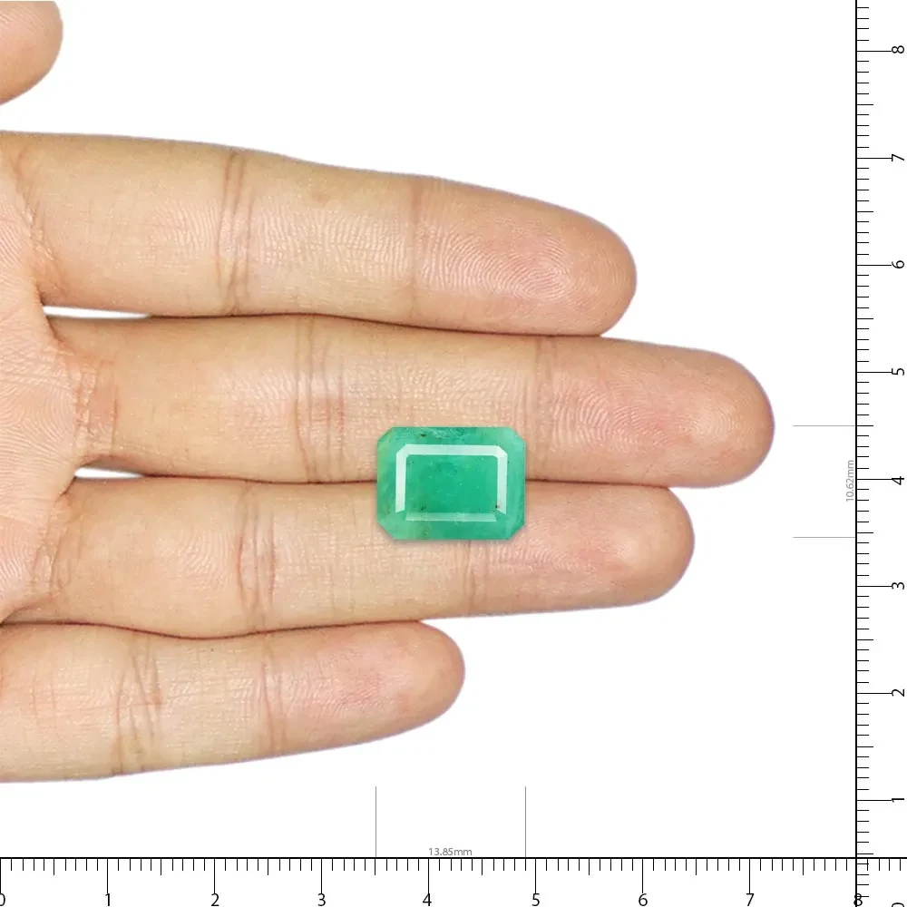 Emerald (Panna) - 7.35 Carat