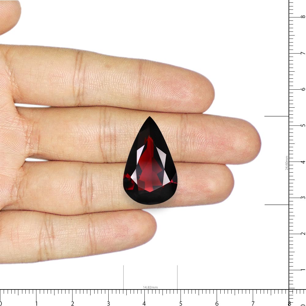 Garnet - 22.18 Carat