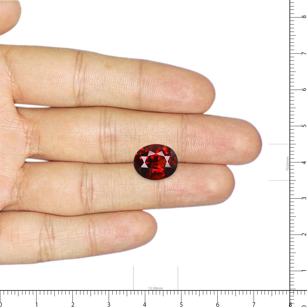 Hessonite (Gomed) - 6.33 Carat