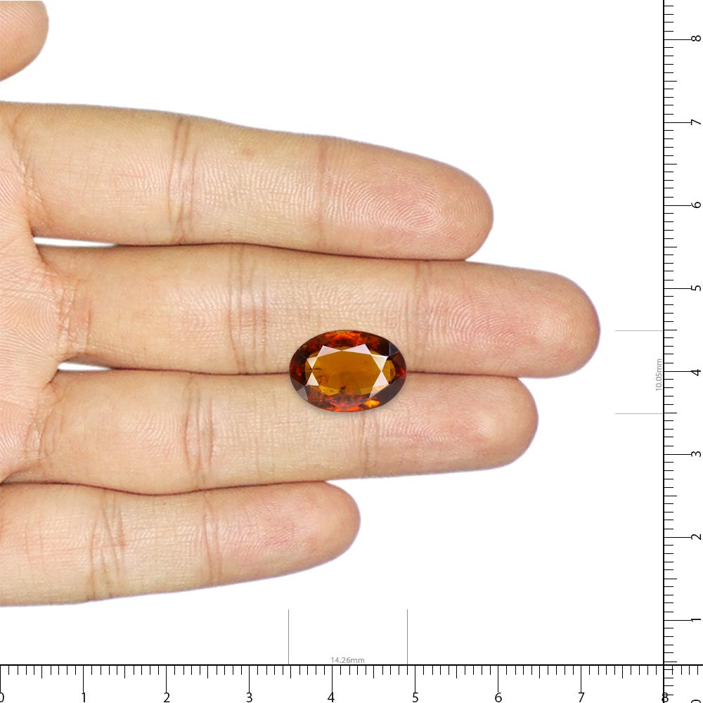 Hessonite (Gomed) - 7.63 Carat