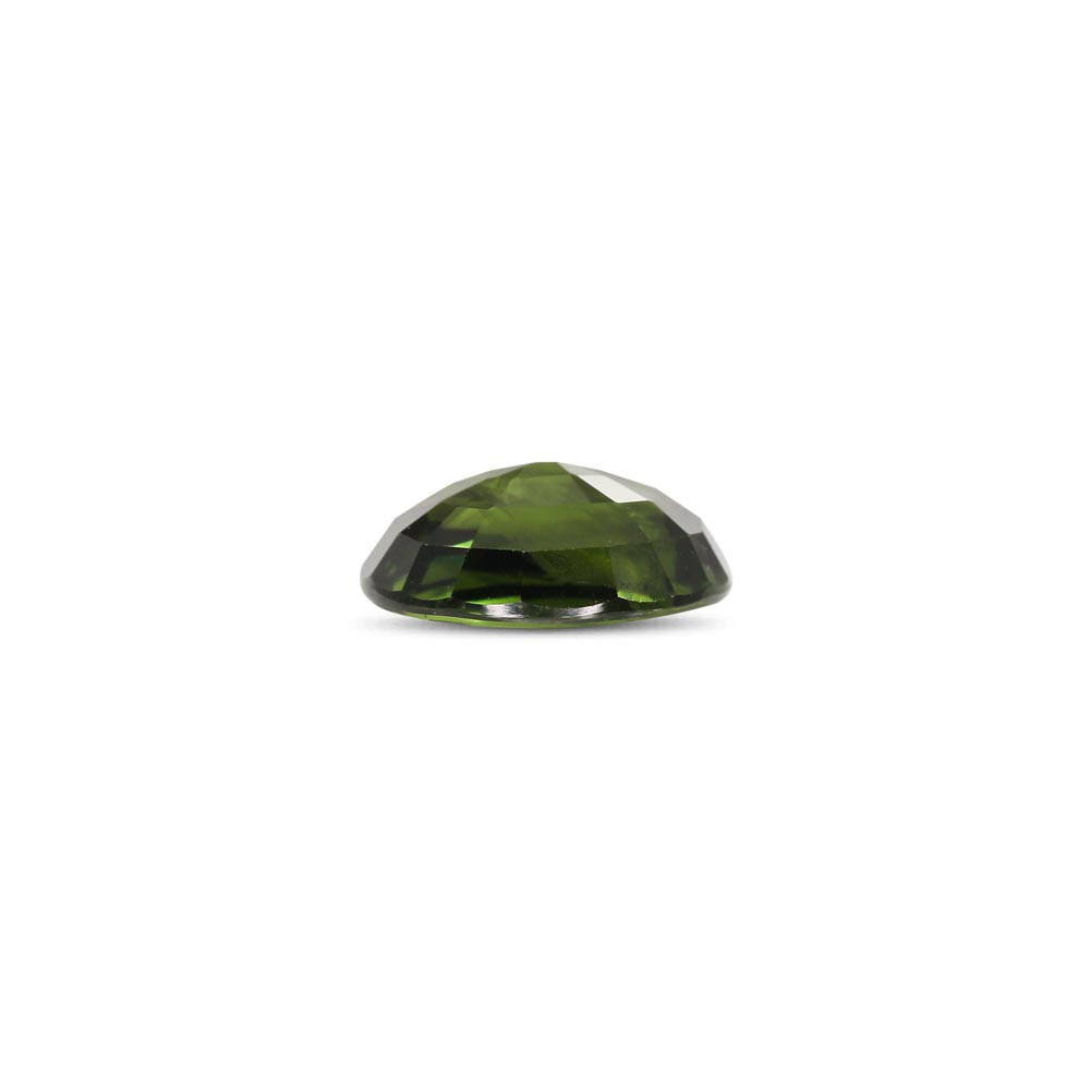 Green sapphire - 3.84 Carat