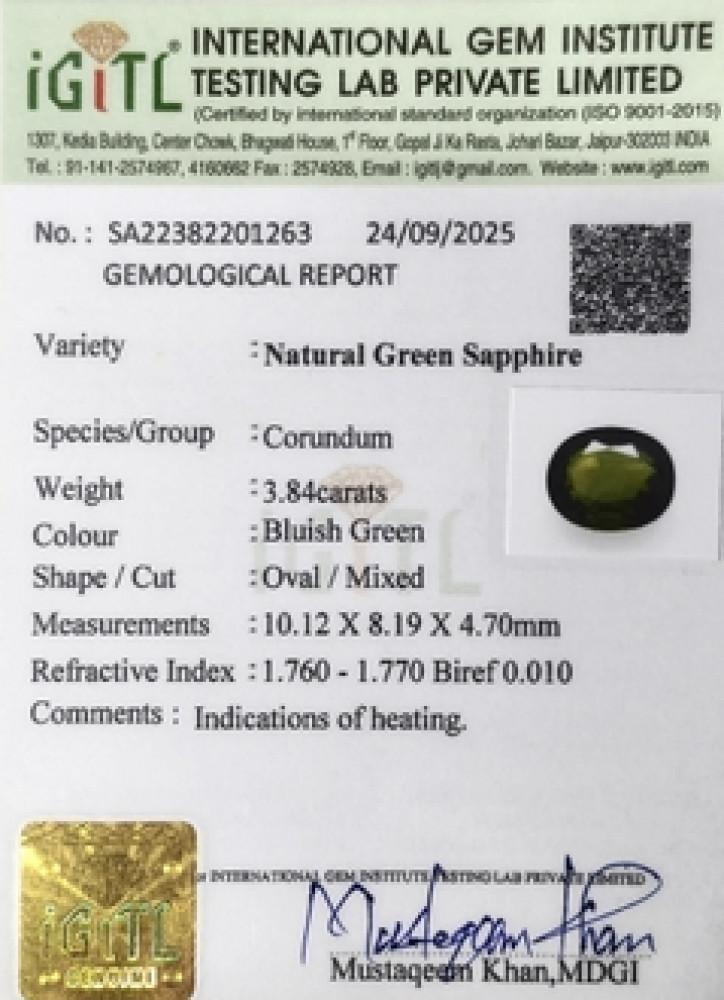 Green sapphire - 3.84 Carat