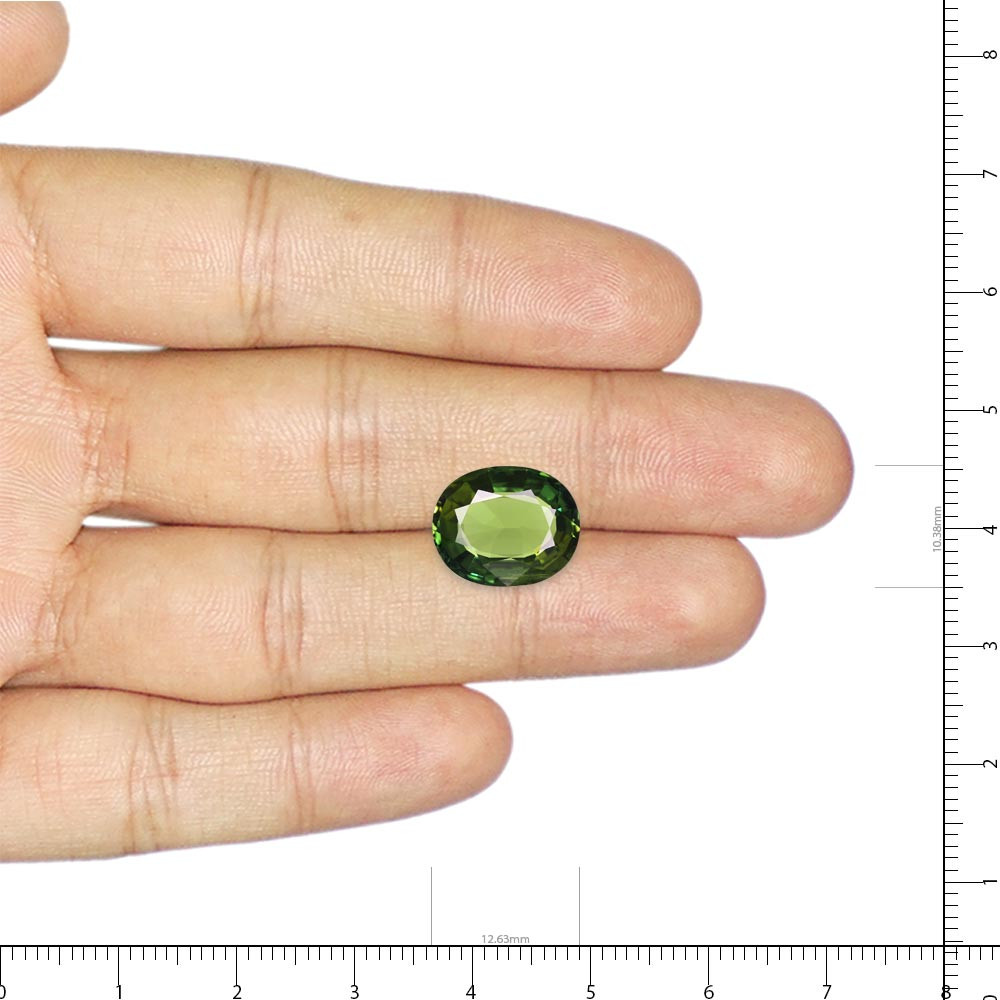 Green sapphire - 5.9 Carat