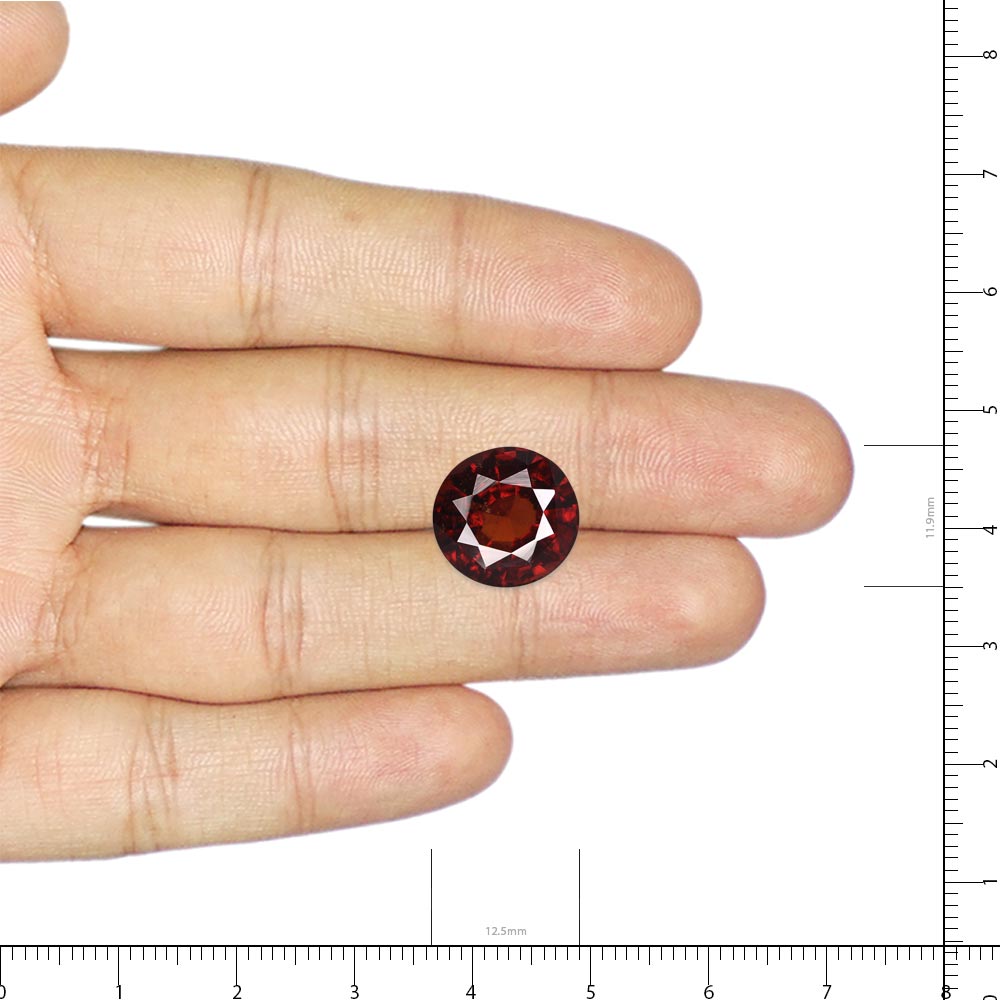 Hessonite (Gomed) - 8.6 Carat