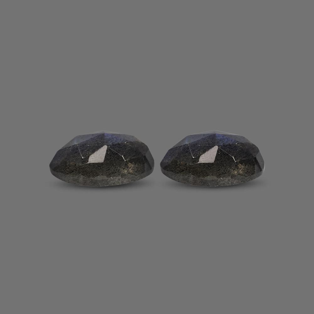 Labradorite - 11.35 Carat