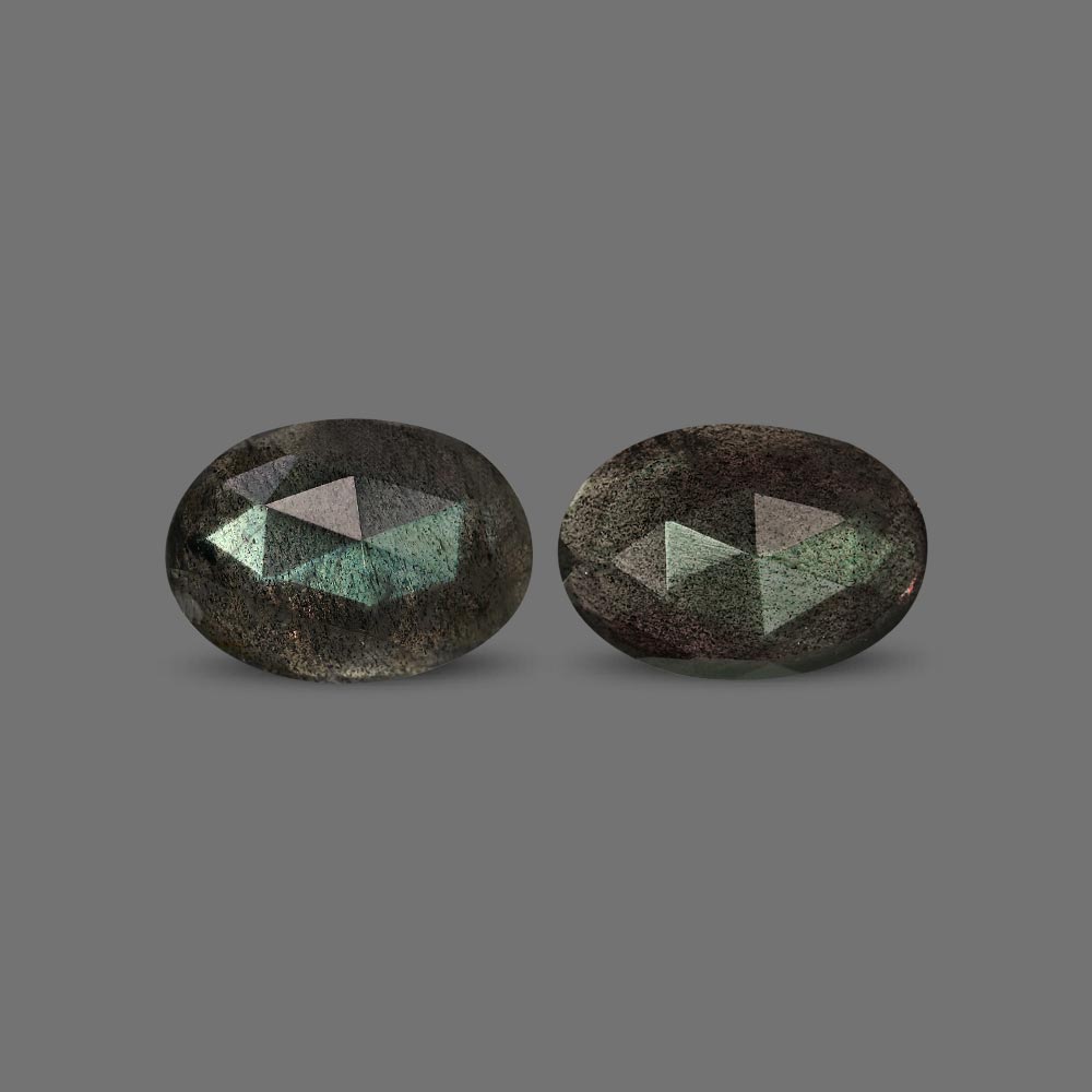 Labradorite - 11.71 Carat