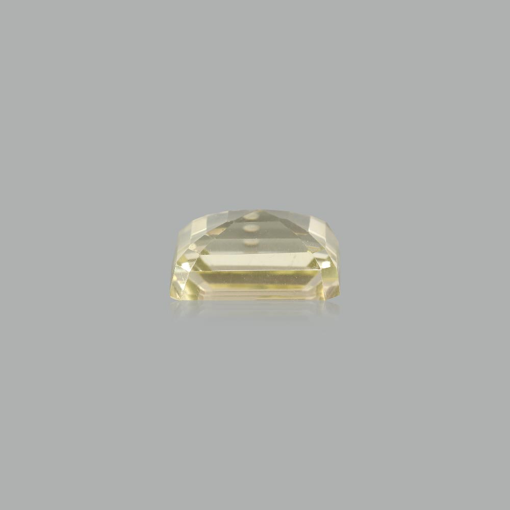 Lemon Topaz - 23.8 Carat