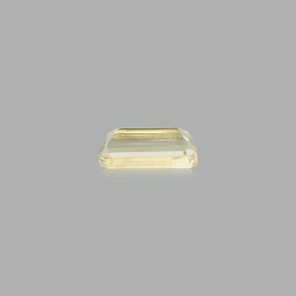 Lemon Topaz - 4.51 Carat