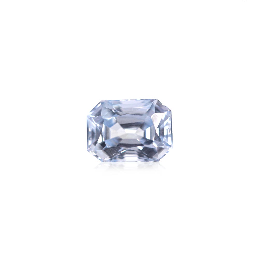 Light Blue Sapphire - 4.34 Carat