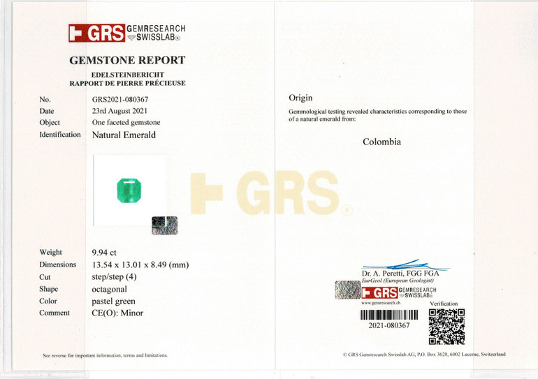 Minor Oil Emerald Colombia - 9.94 Carat