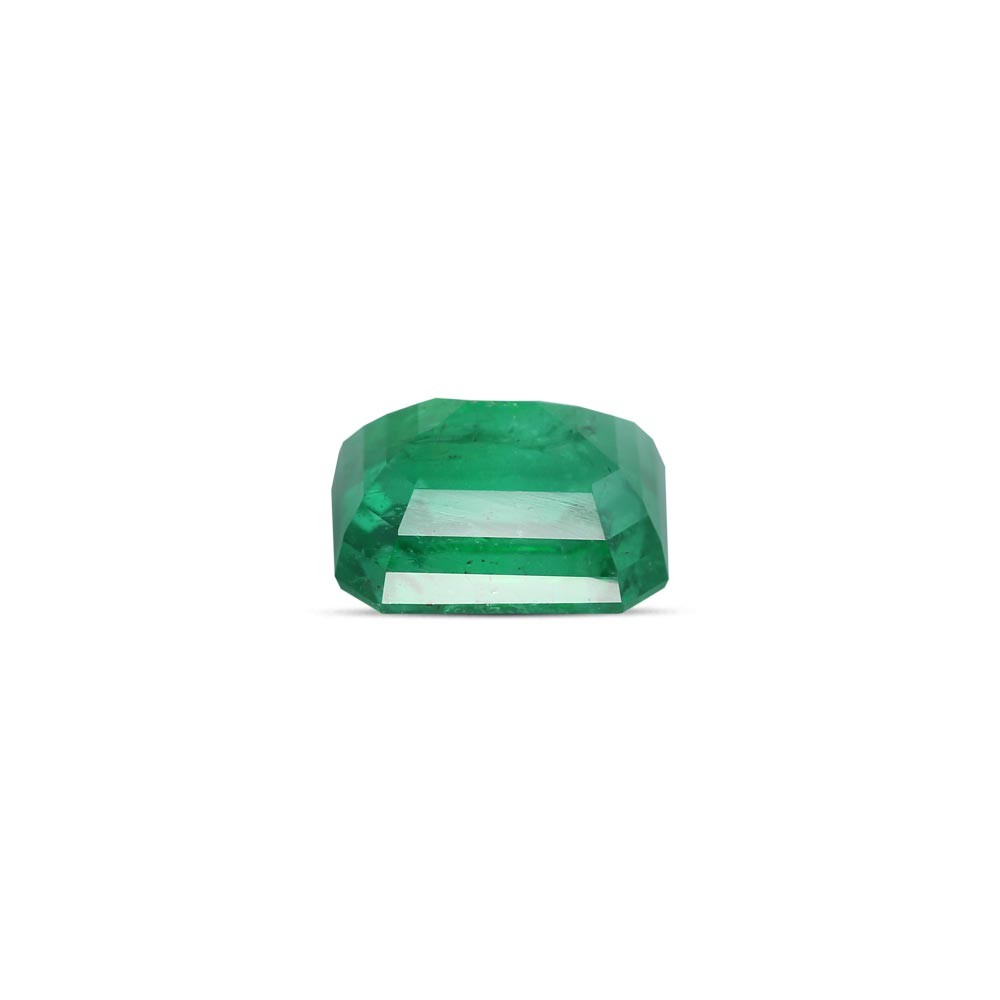 Minor Oil Emerald - 4.19 Carat