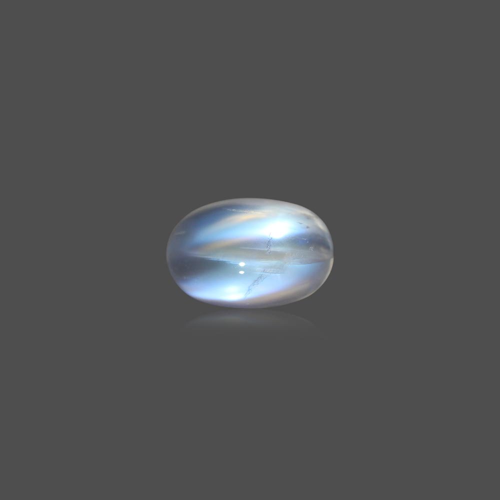 Moonstone - 26.54 Carat