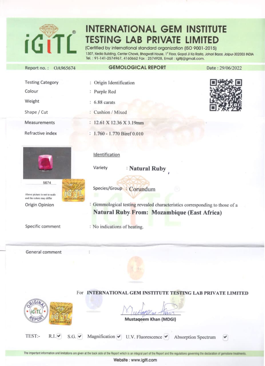 Mozambique Natural Ruby - 6.88 Carat