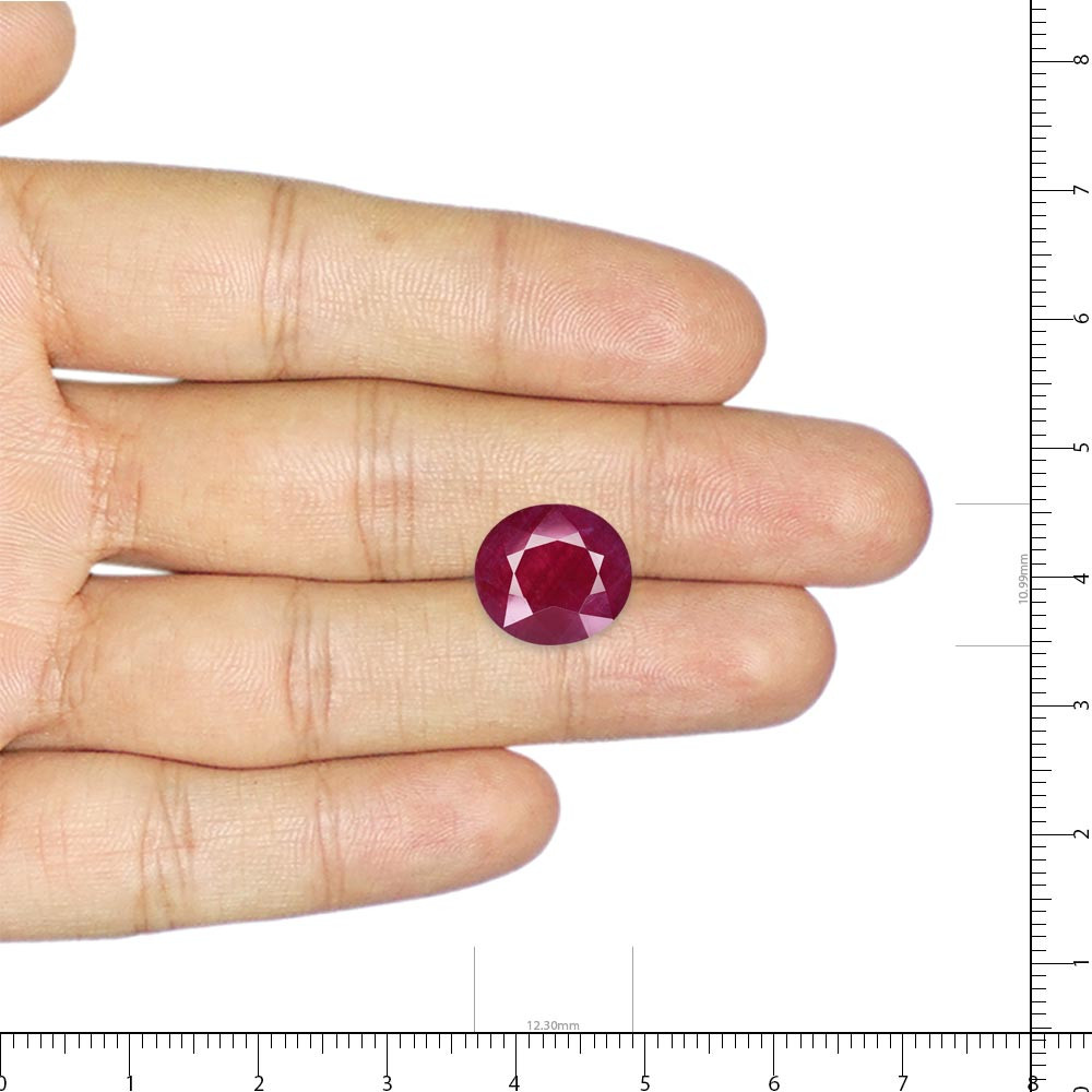 Natural Ruby - 6.82 Carat