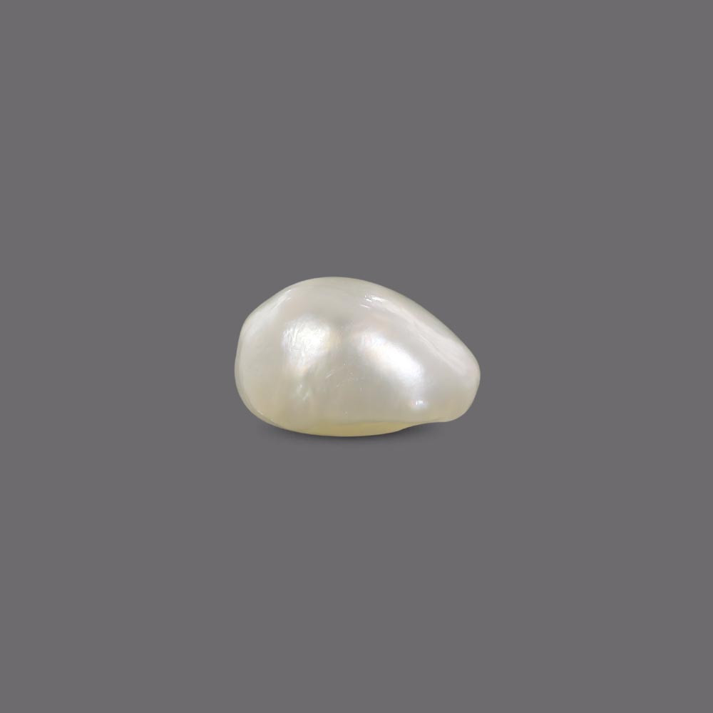 Pearl (Moti) - 4.55 Carat