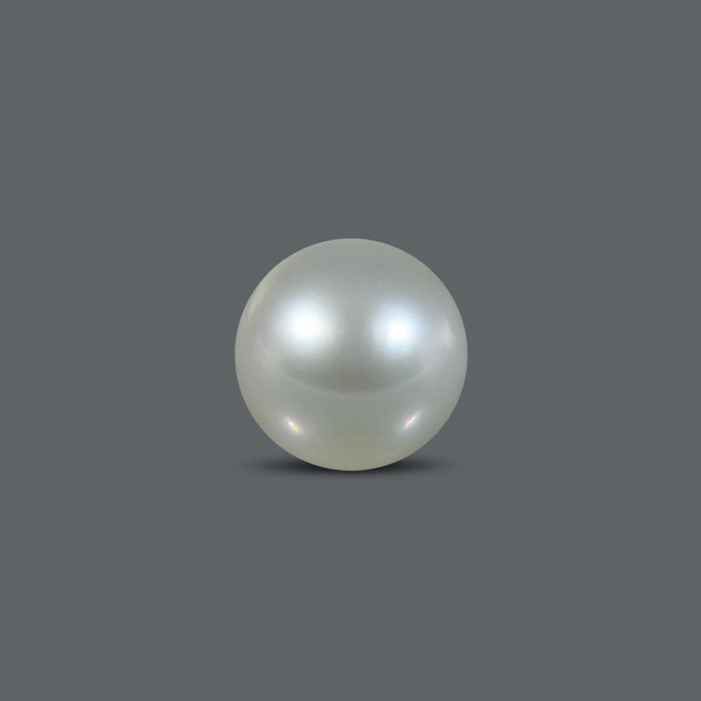 South Sea Pearl - 10.24 Carat