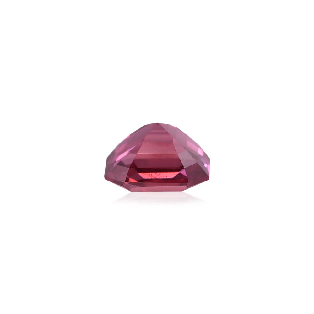 Pink Sapphire - 5.85 Carat