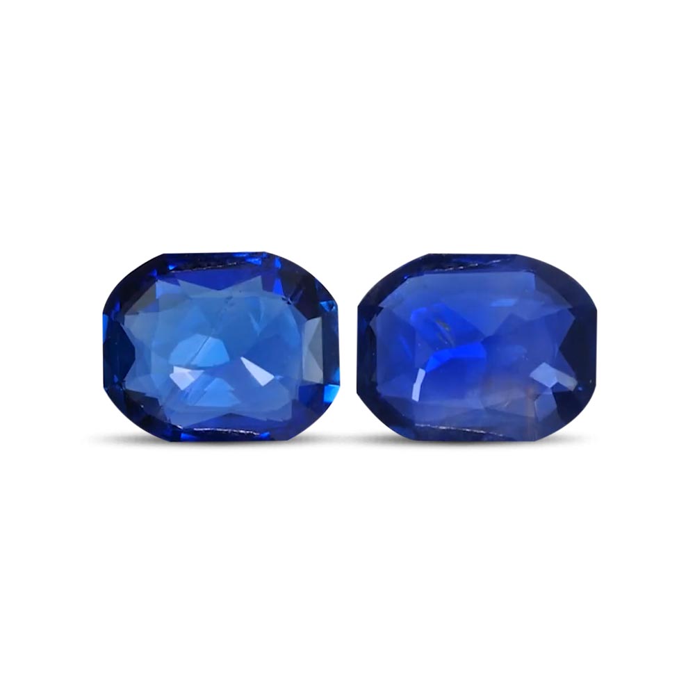 Royal Blue Sapphire - 4.61 Carat