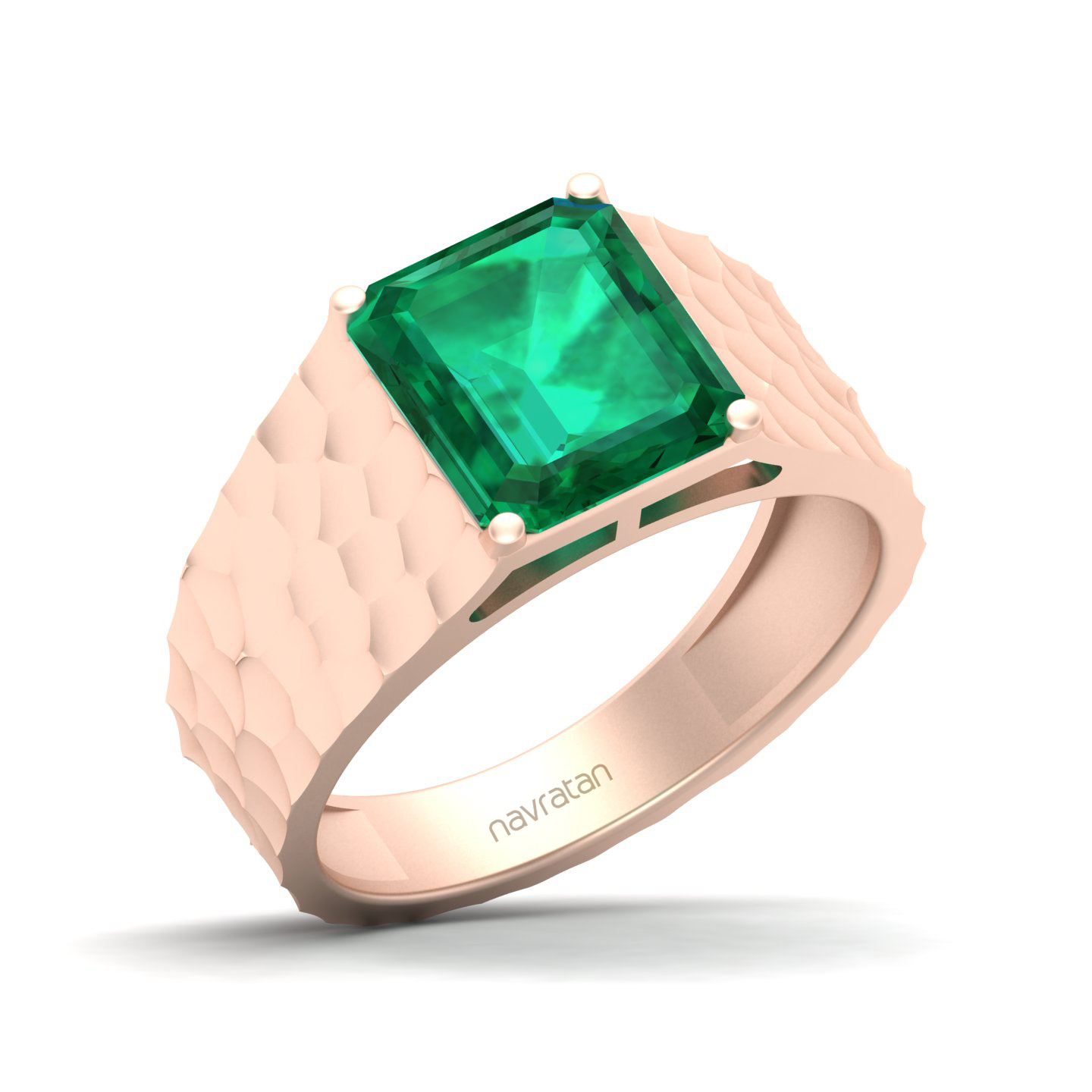 Solitaire Marvel emerald Ring