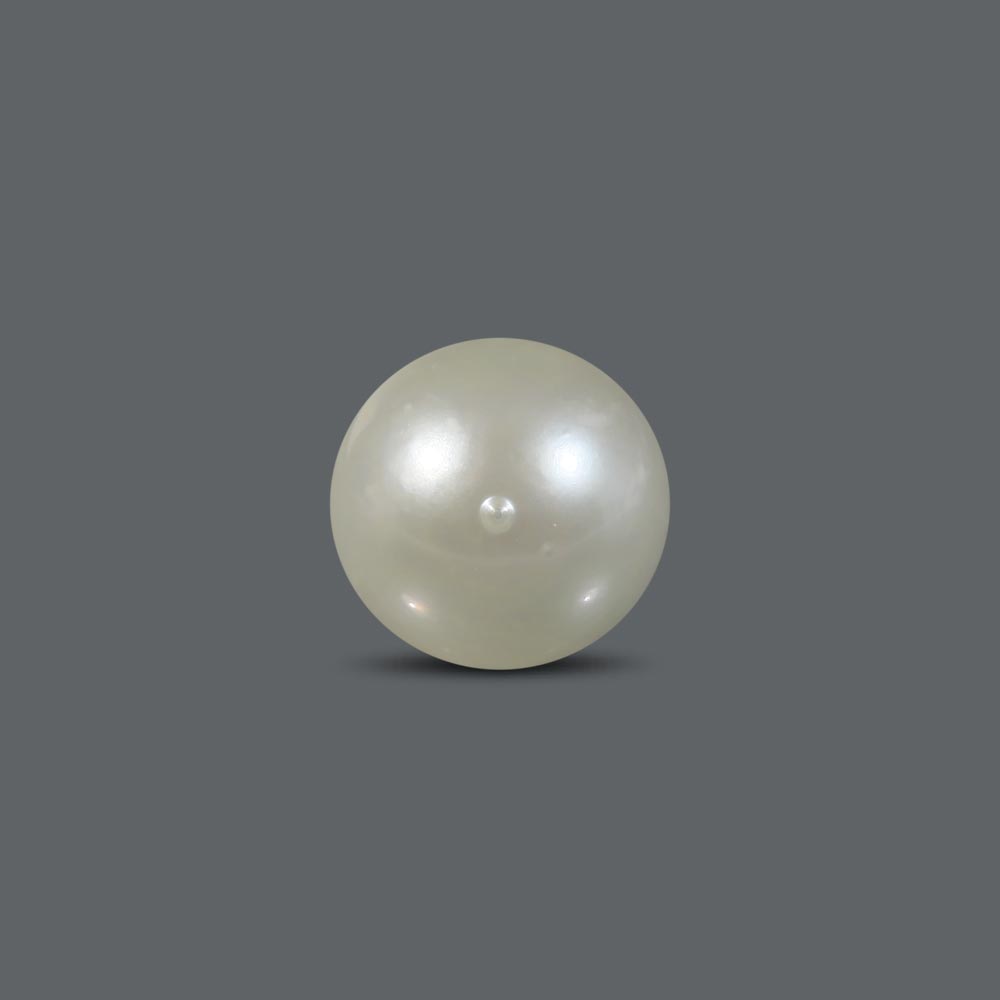South Sea Pearl - 10.65 Carat