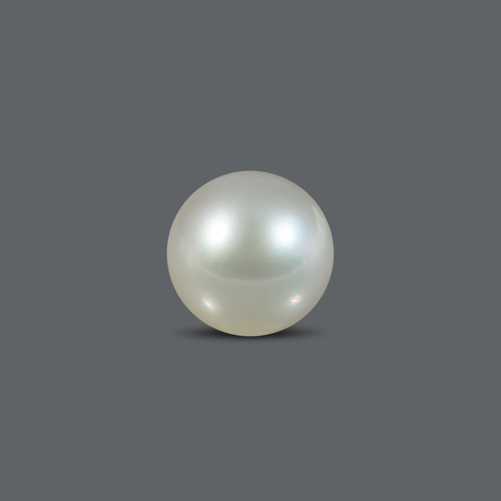 South Sea Pearl - 11.89 Carat