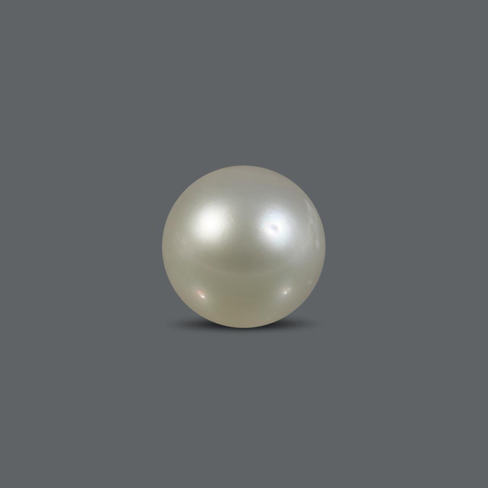 South Sea Pearl - 12.15 Carat