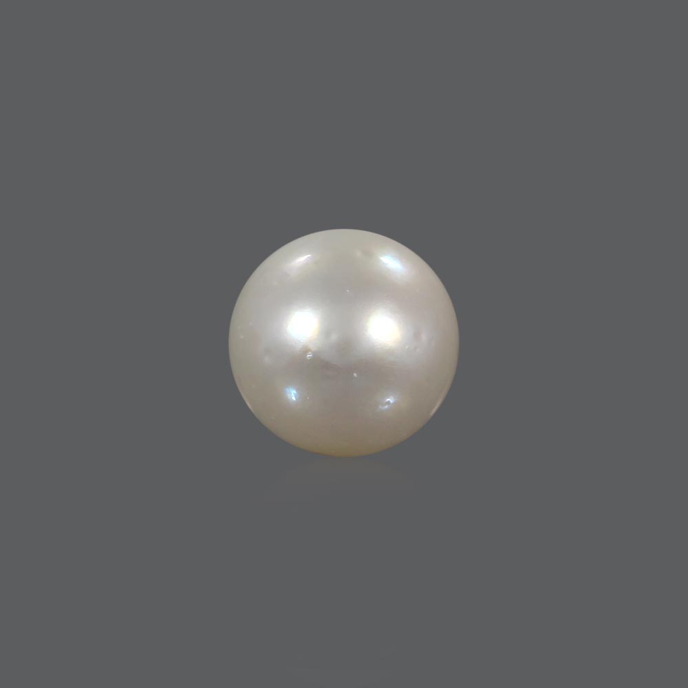 South Sea Pearl - 5.66 Carat