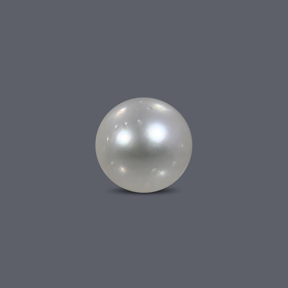 South Sea Pearl - 5.72 Carat