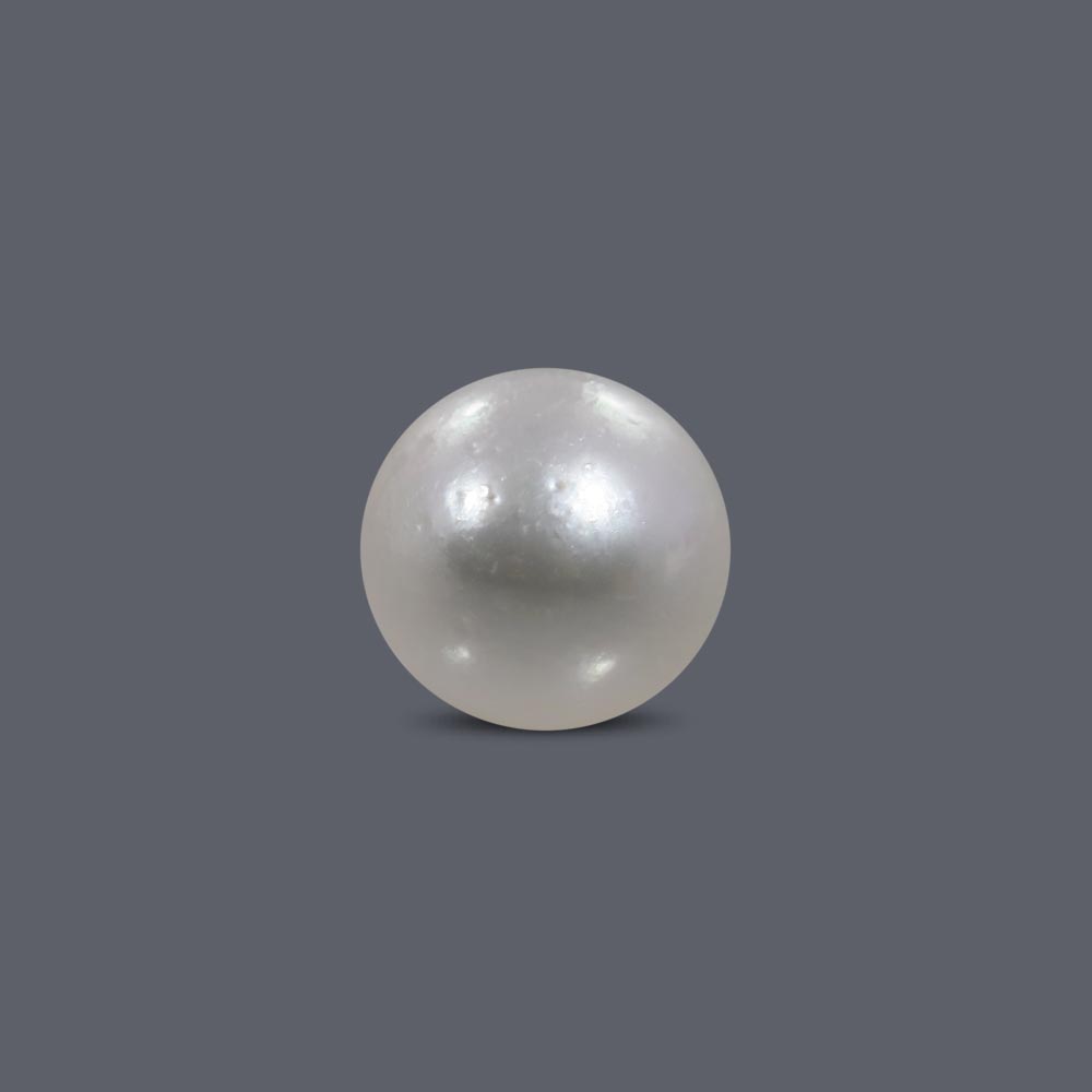 South Sea Pearl - 6.38 Carat
