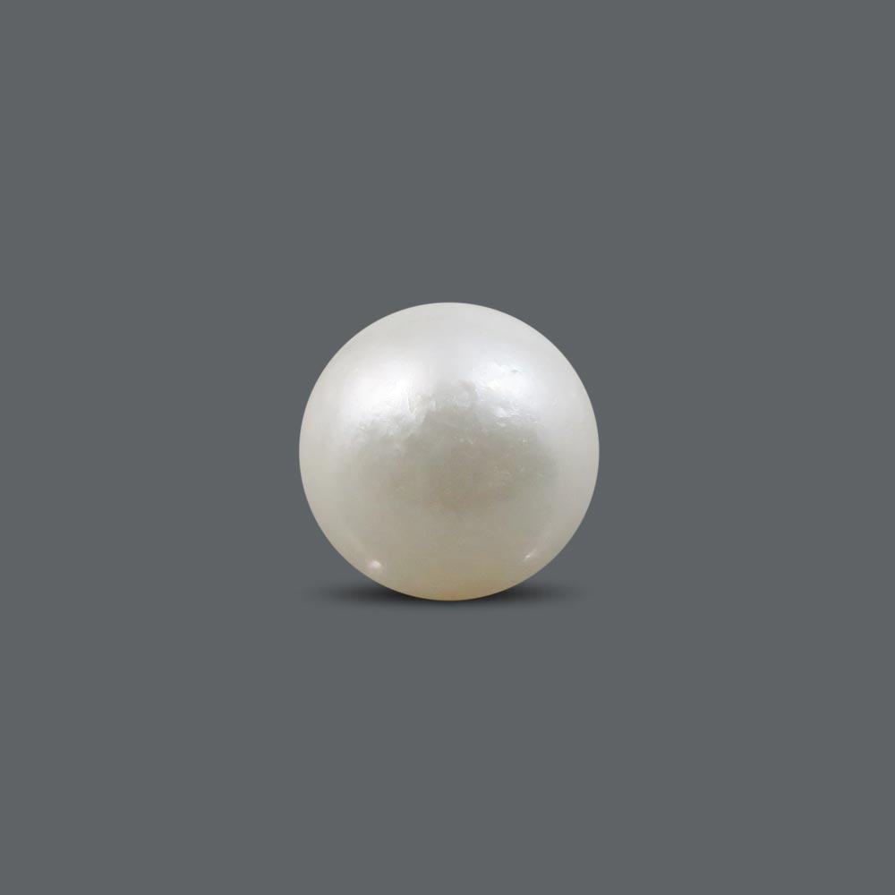 South Sea Pearl - 6.81 Carat