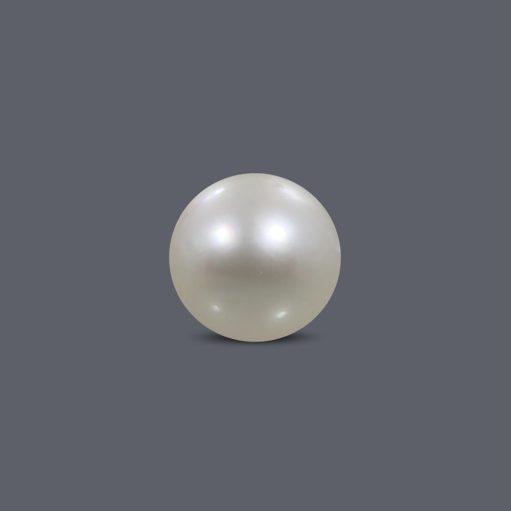 South Sea Pearl - 6.9 Carat