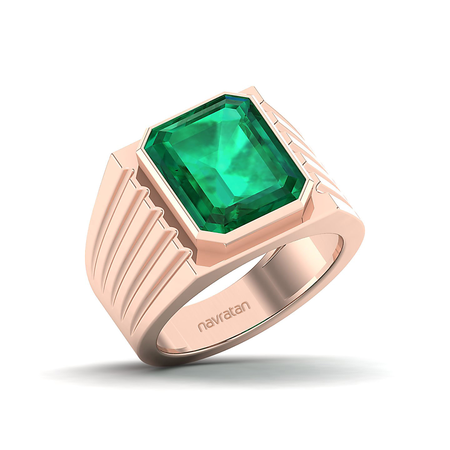 The Valorous Emerald Gold Ring