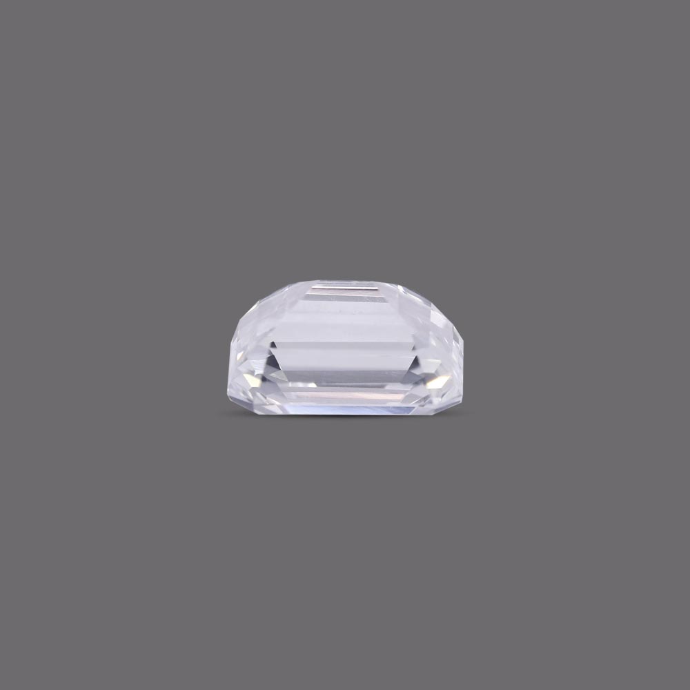 White Sapphire - 2.04 Carat