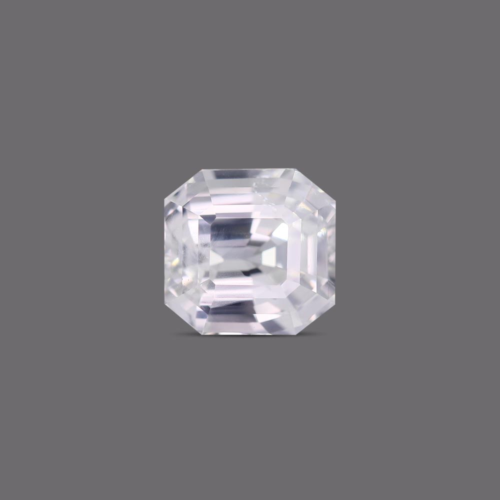 White Sapphire - 3.77 Carat