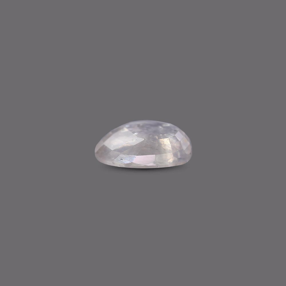 White Sapphire - 4.56 Carat