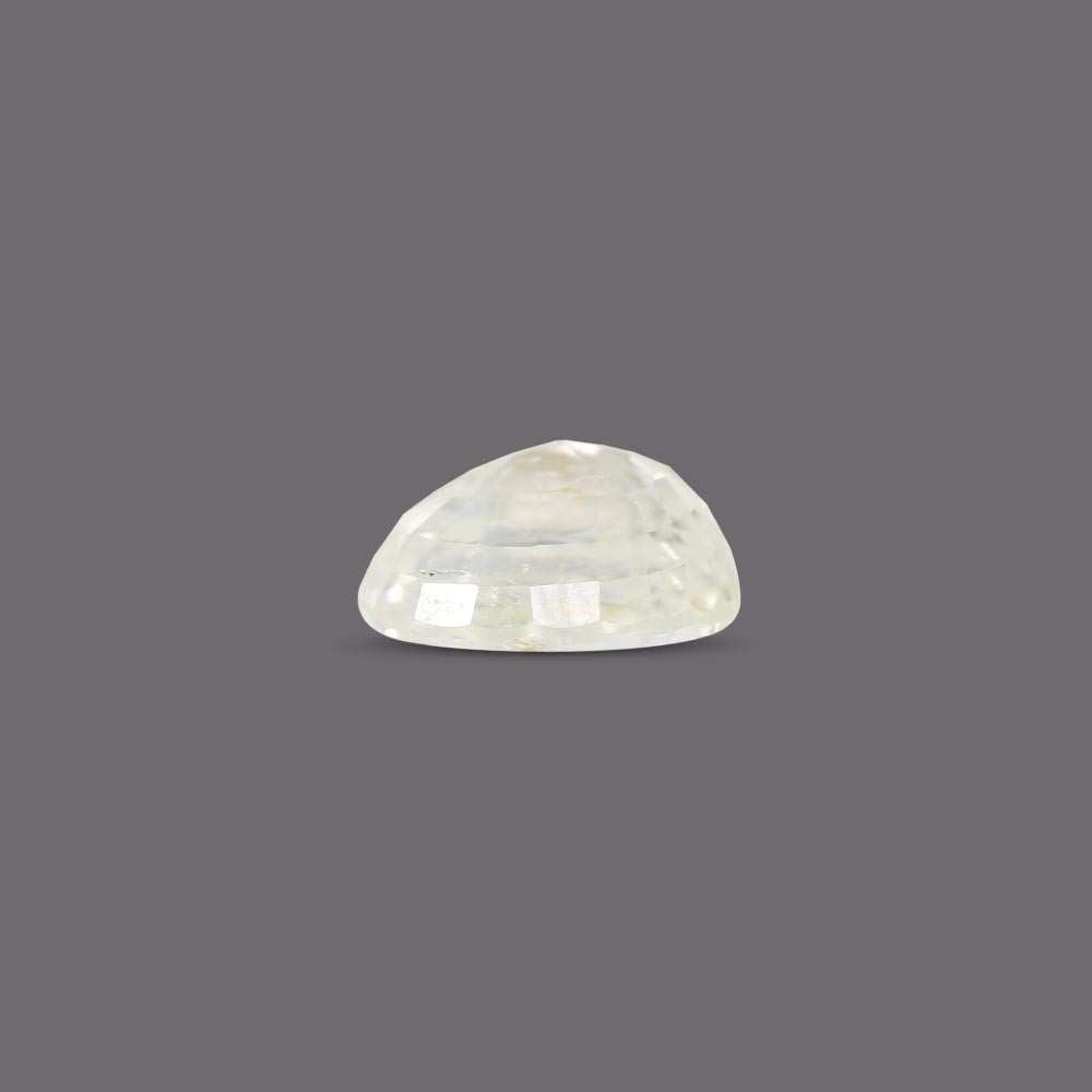 White Sapphire - 4.84 Carat