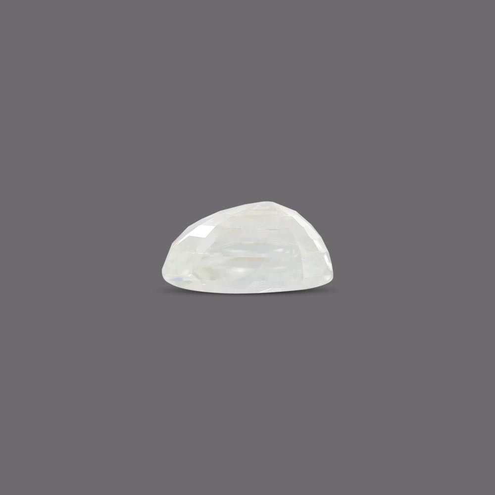 White Sapphire - 4.89 Carat