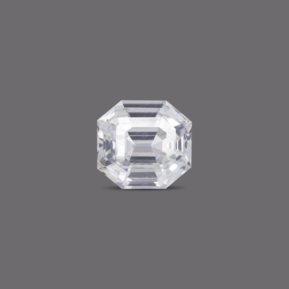 White Sapphire - 5.56 Carat