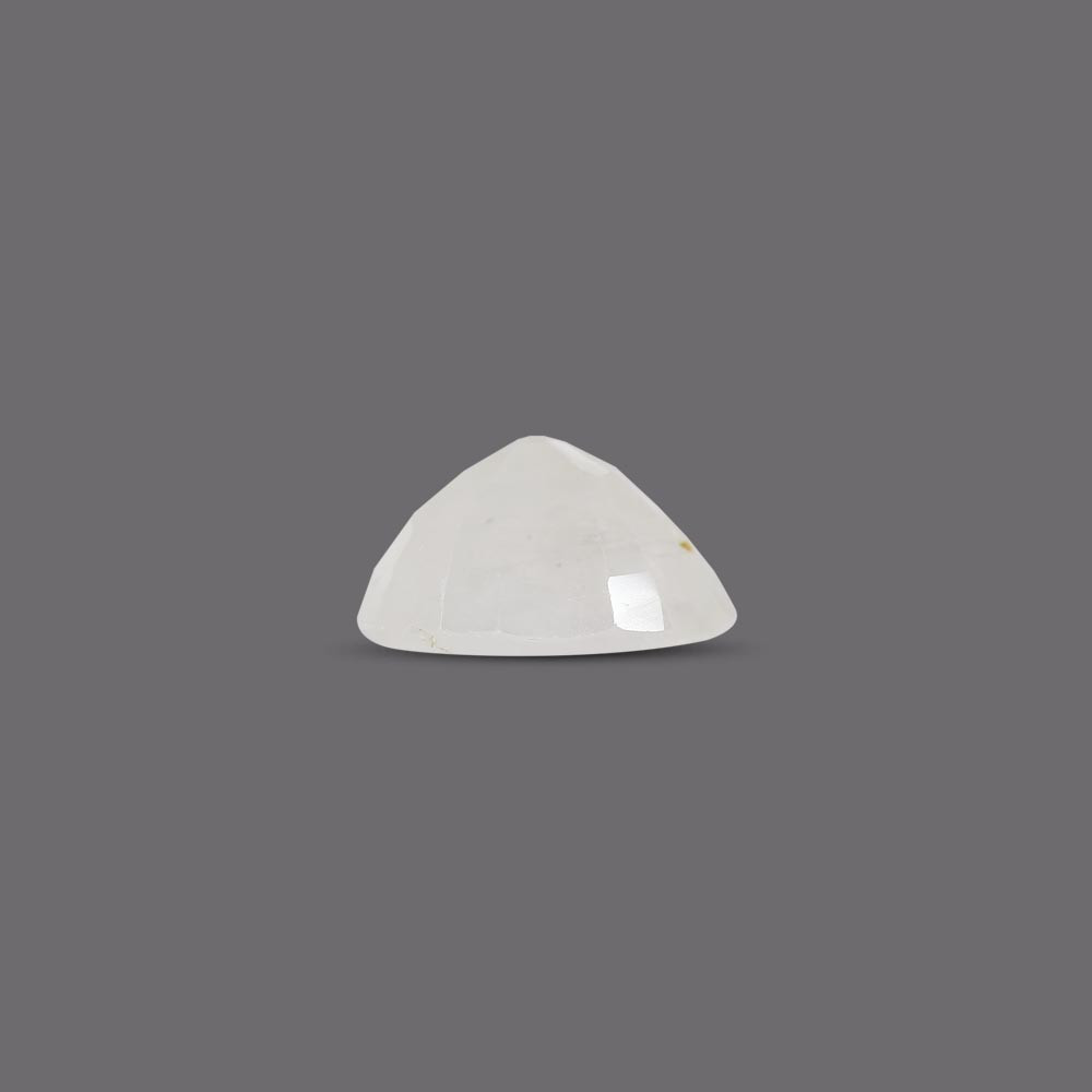 White Sapphire - 5.65 Carat