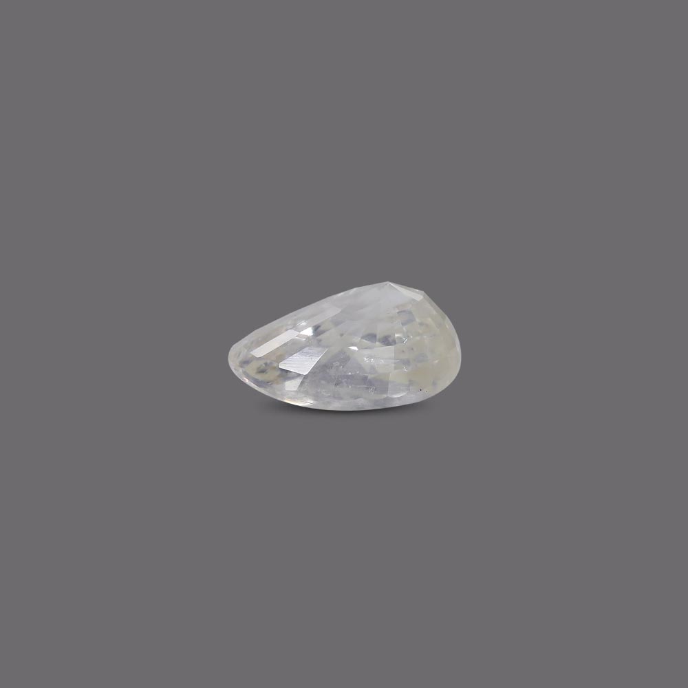 White Sapphire - 4.66 Carat