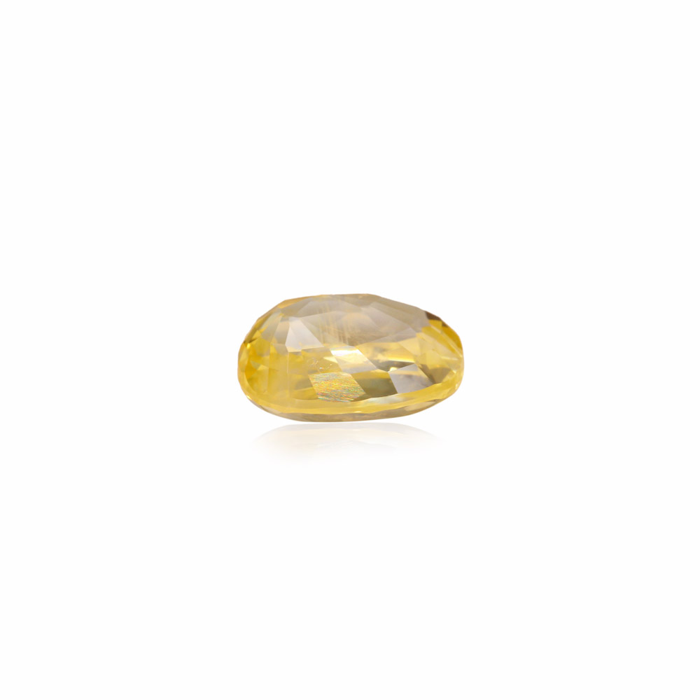Yellow Sapphire - 3.73 Carat
