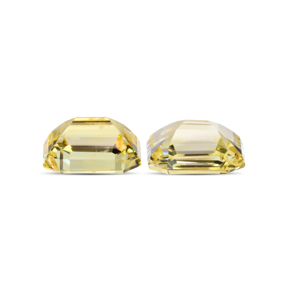 Yellow Sapphire - 21.49 Carat