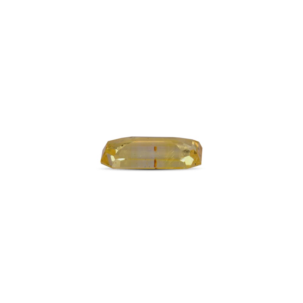 Yellow Sapphire - 3.46 Carat