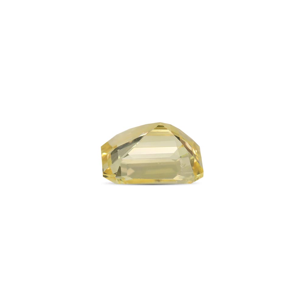 Yellow Sapphire - 3.54 Carat