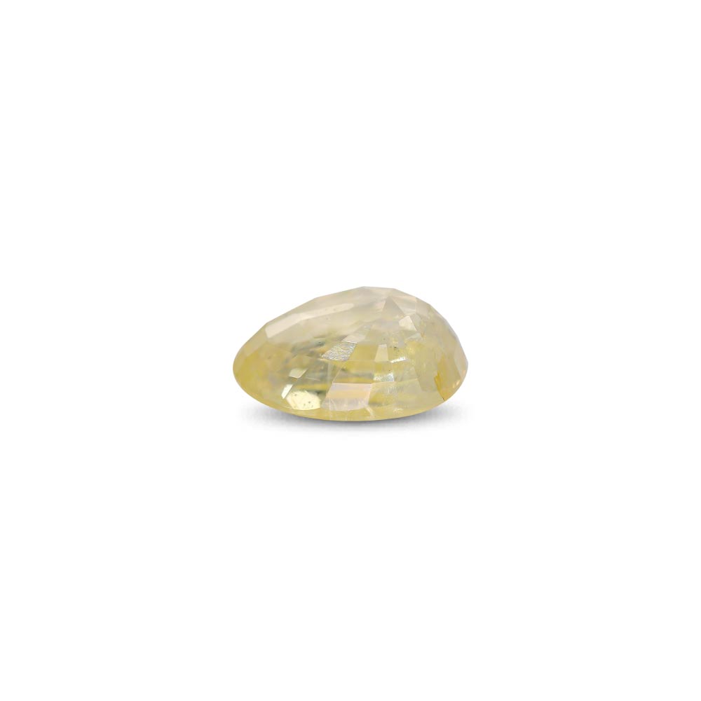 Yellow Sapphire - 3.65 Carat