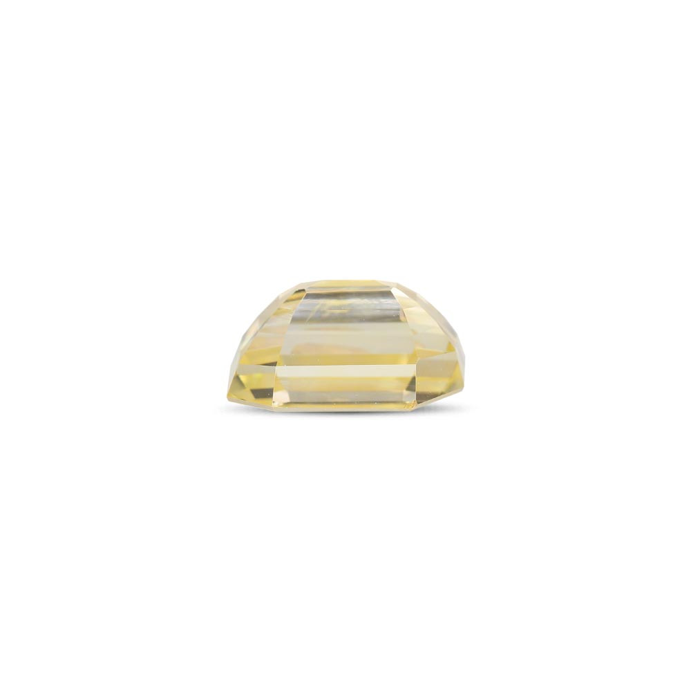 Yellow Sapphire - 3.79 Carat