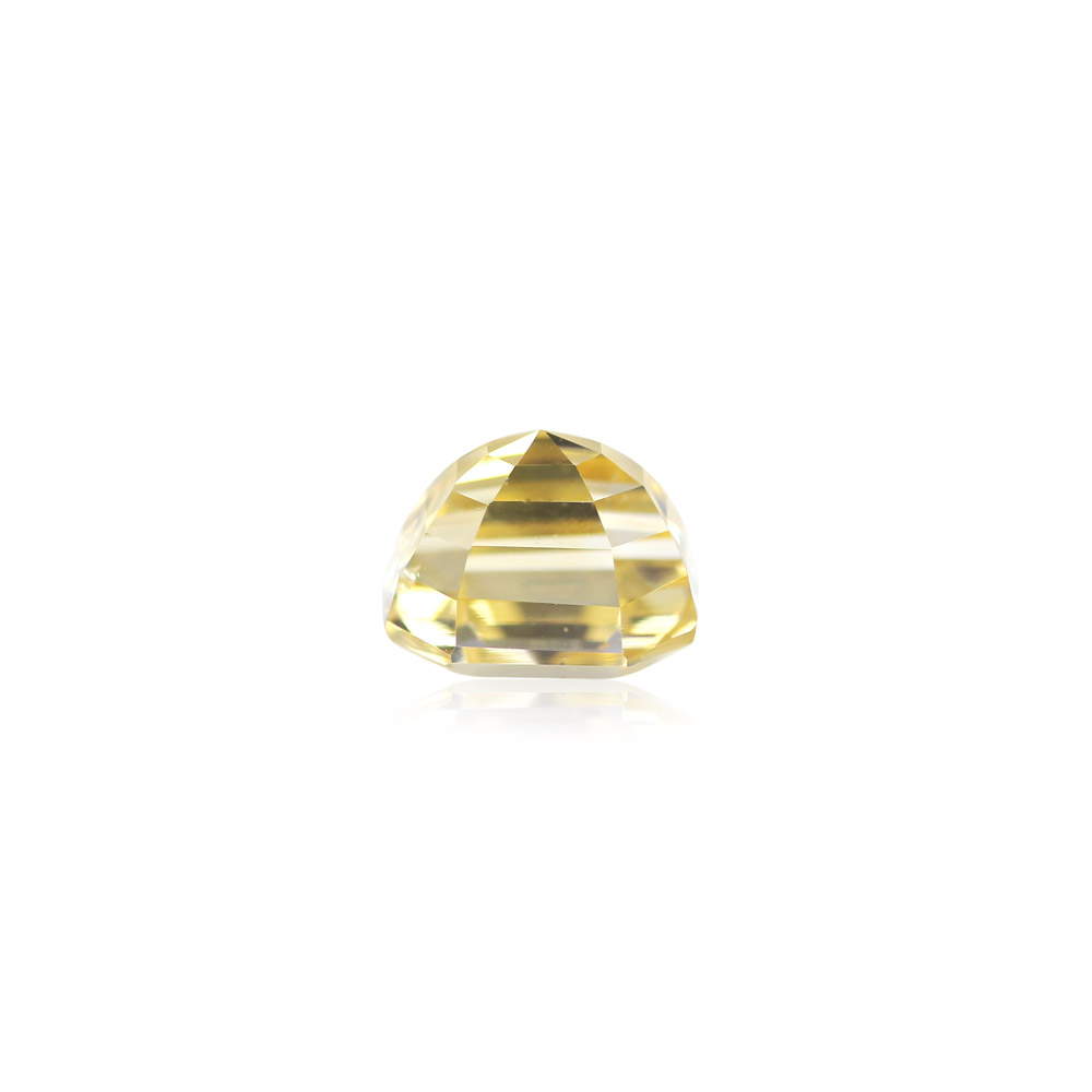 Yellow Sapphire - 3.88 Carat