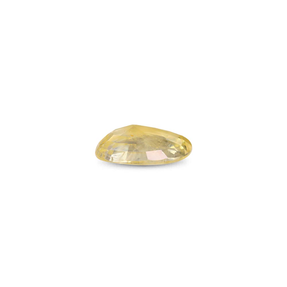Yellow Sapphire - 3.93 Carat